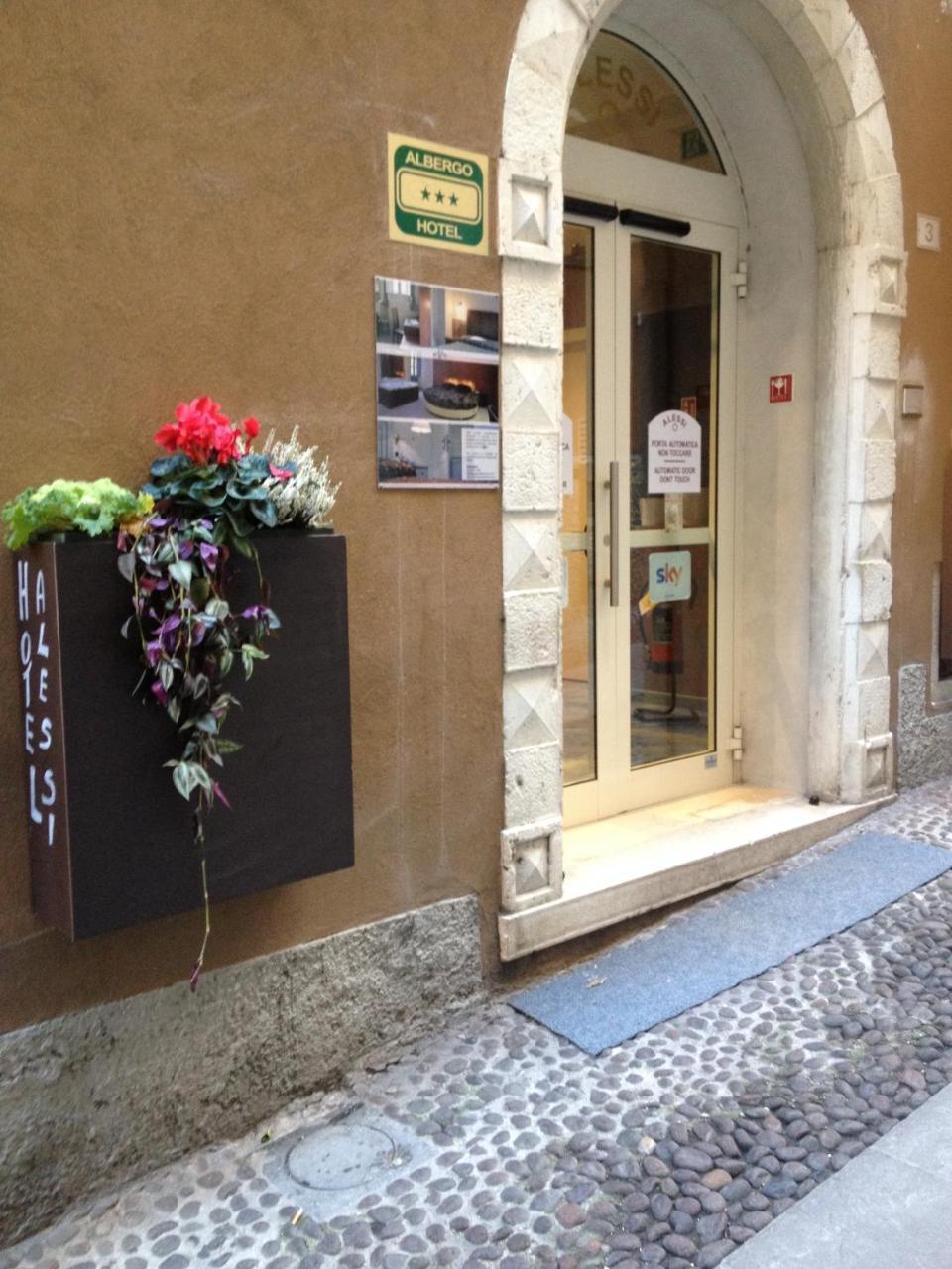 Alessi Appartamenti Desenzano del Garda Kültér fotó